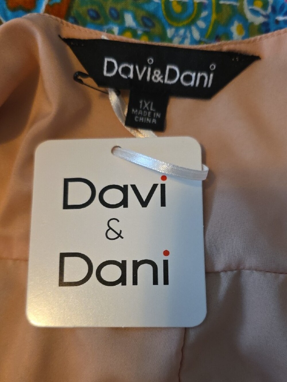 NWT Davi & Dani 1XL Boho Floral Tiered Maxi Dress in Blush and Tan - Picture 9 of 11